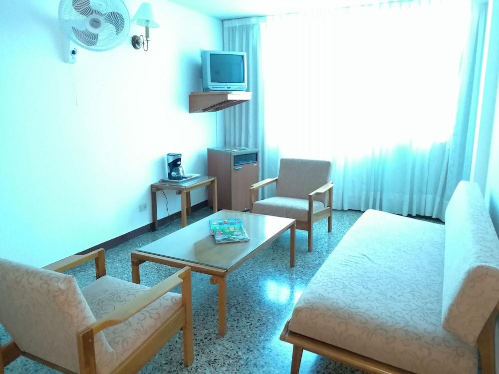 Hotel Villavicencio Plaza 外观 照片