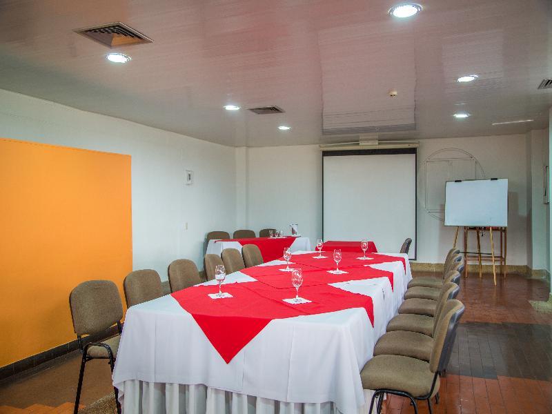 Hotel Villavicencio Plaza 外观 照片
