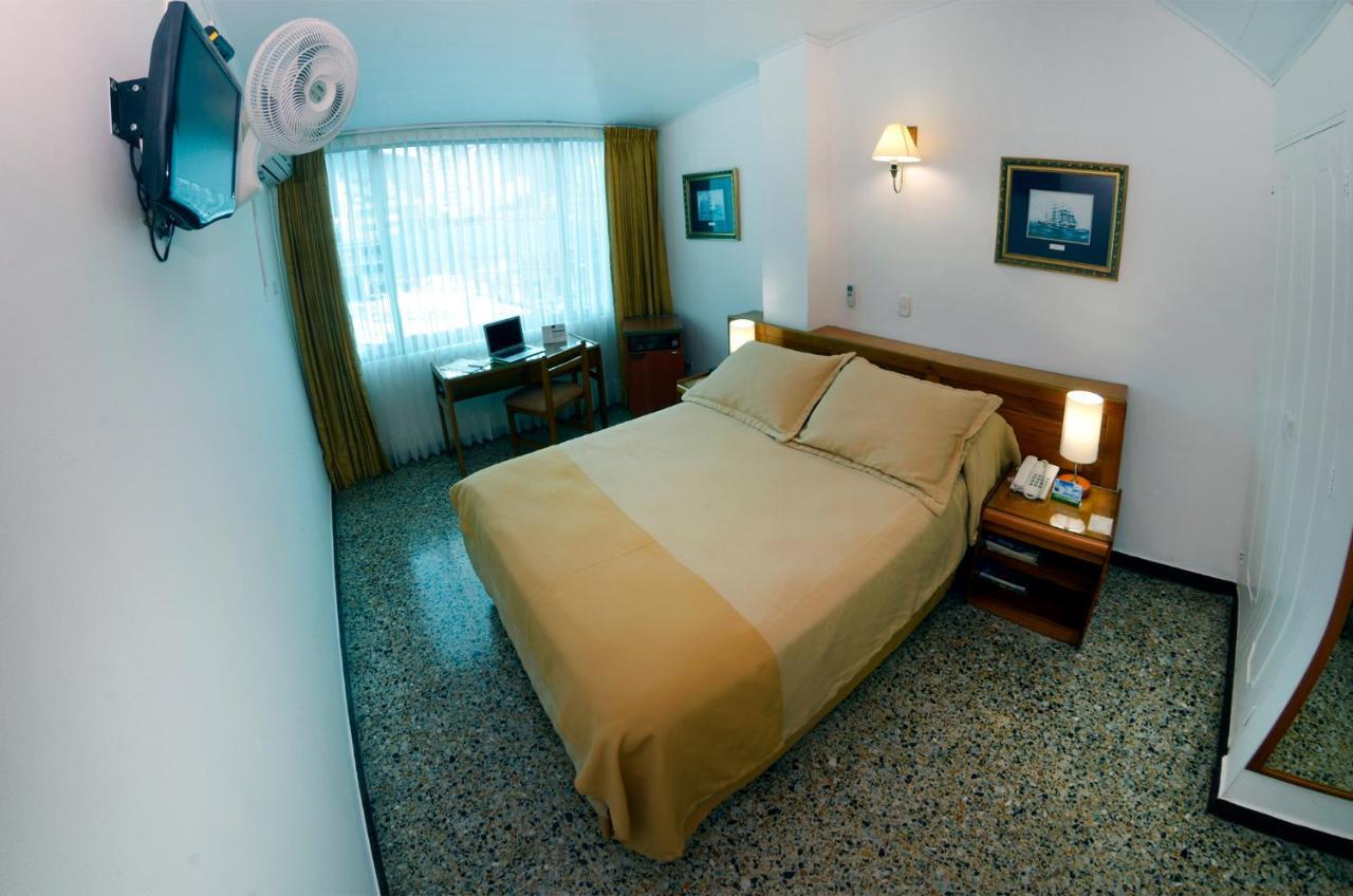 Hotel Villavicencio Plaza 外观 照片
